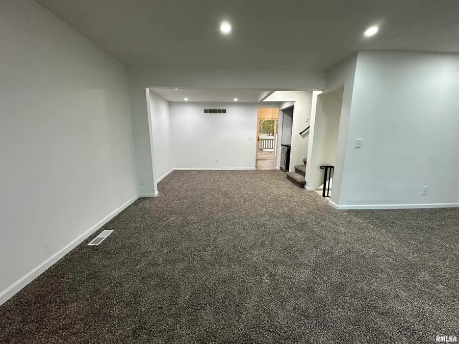 40 N Yorktown Road, Macomb, IL 61455 - Image #3