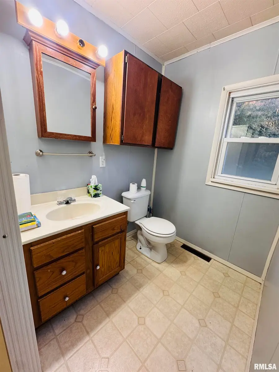 214 W Mcdonough Street, Macomb, IL 61455 - Image #3