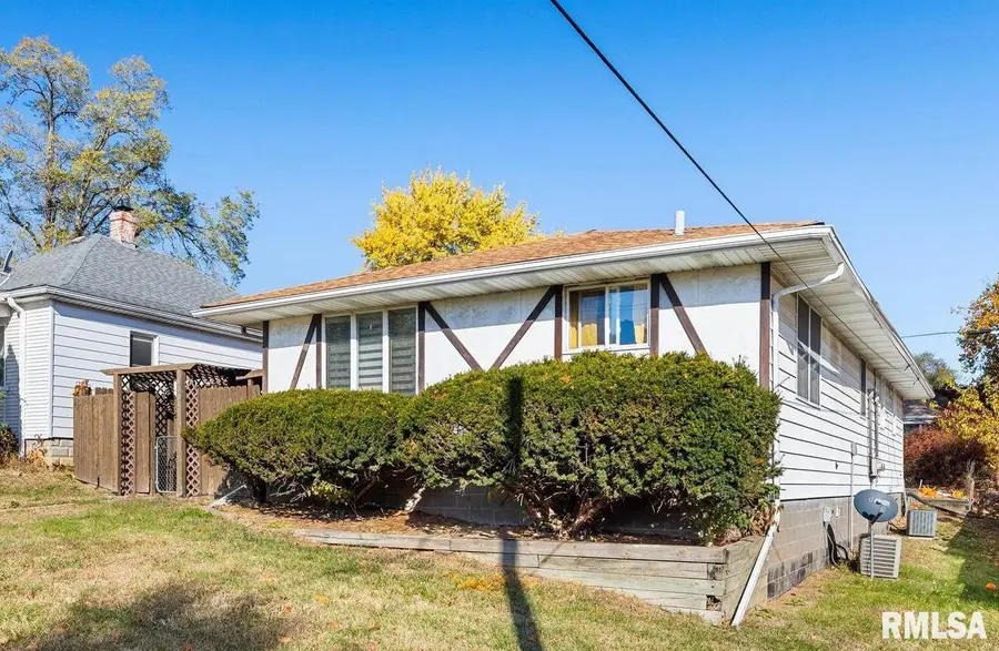 1411-1413 E Tripp Avenue #2, Peoria, IL 61603 - Image #3