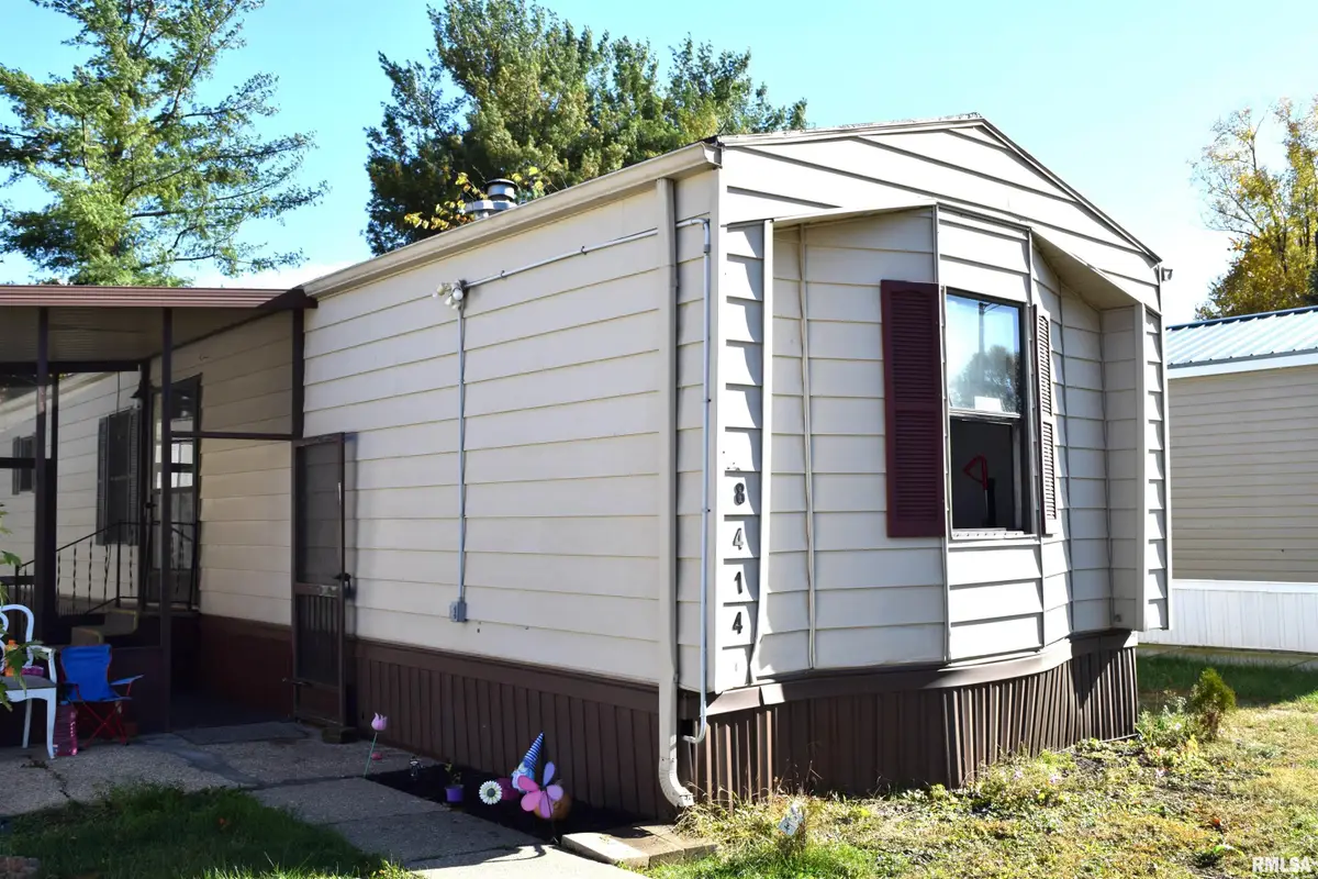 8414 N Dundee Road, Peoria, IL 61615 - Image #1