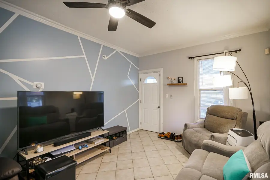 2000 W Antoinette Street, Peoria, IL 61605 - Image #3