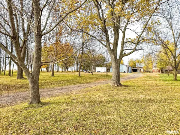 16881 Crum Road, Virginia, IL 62691