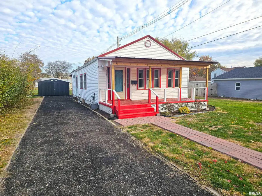 619 W Pine Street, Chillicothe, IL 61523 - Image #2