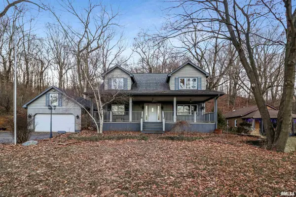 7905 N Galena Road, Peoria, IL 61615