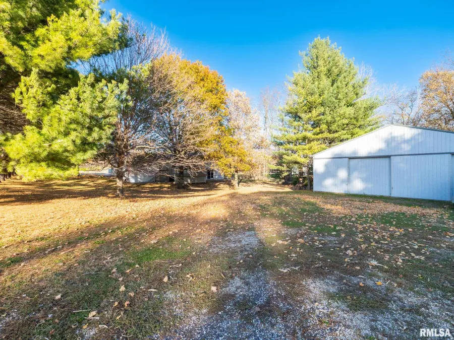 9622 W Lancaster Road, Peoria, IL 61607 - #2