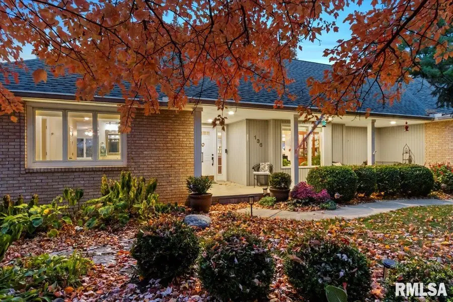 136 Star Rim Drive, East Peoria, IL 61611 - Image #2