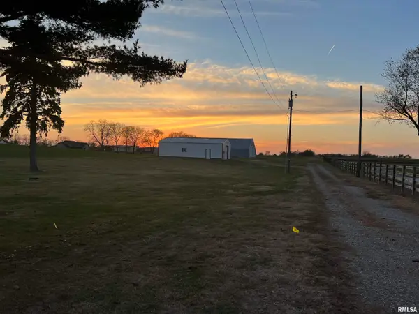 11625 State Route 29 Highway, Pekin, IL 61554