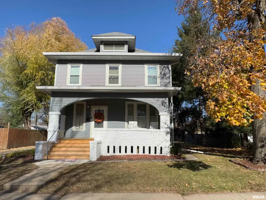 816 E Washington Street, Macomb, IL 61455 - Image #2