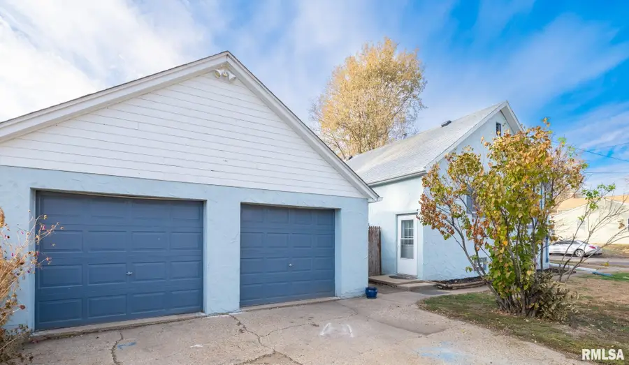 1401 S 6th Street, Pekin, IL 61554 - Image #2