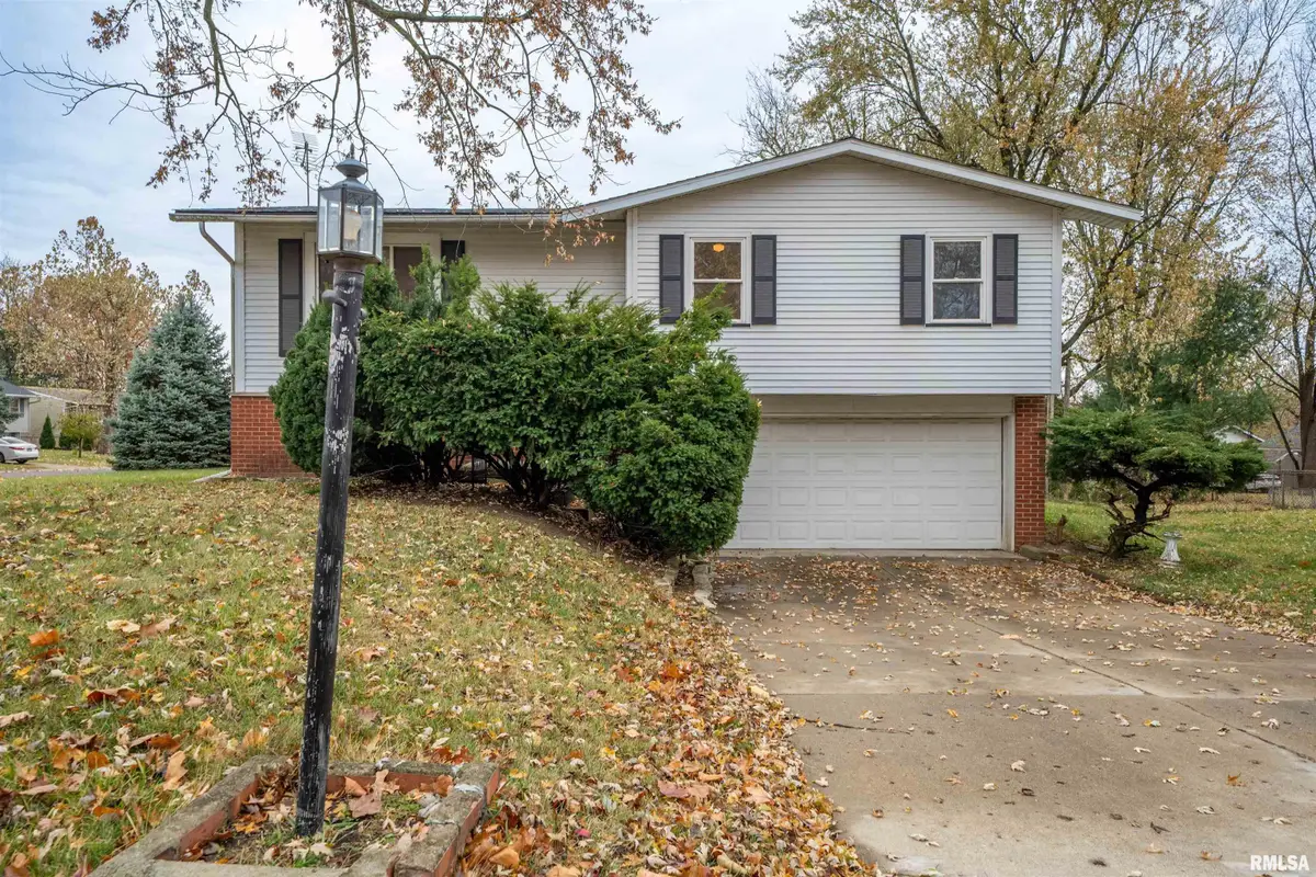 1606 W Daytona Drive, Peoria, IL 61614 - #1