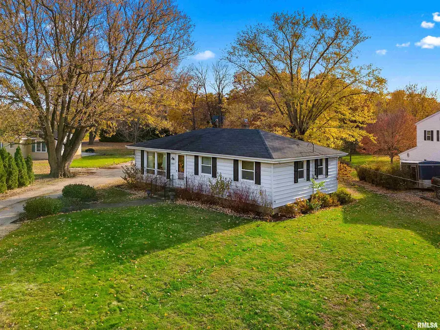 22623 Veterans Road, Morton, IL 61550 - Image #2