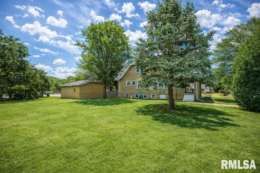 126 Highland Street, East Peoria, IL 61611 - #3