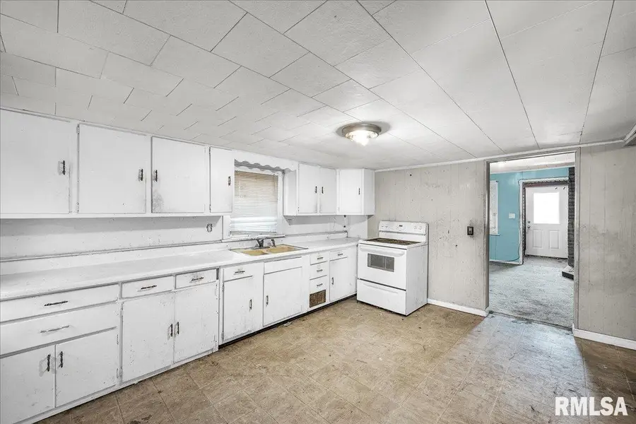 109 Main Street, Congerville, IL 61729 - Image #3