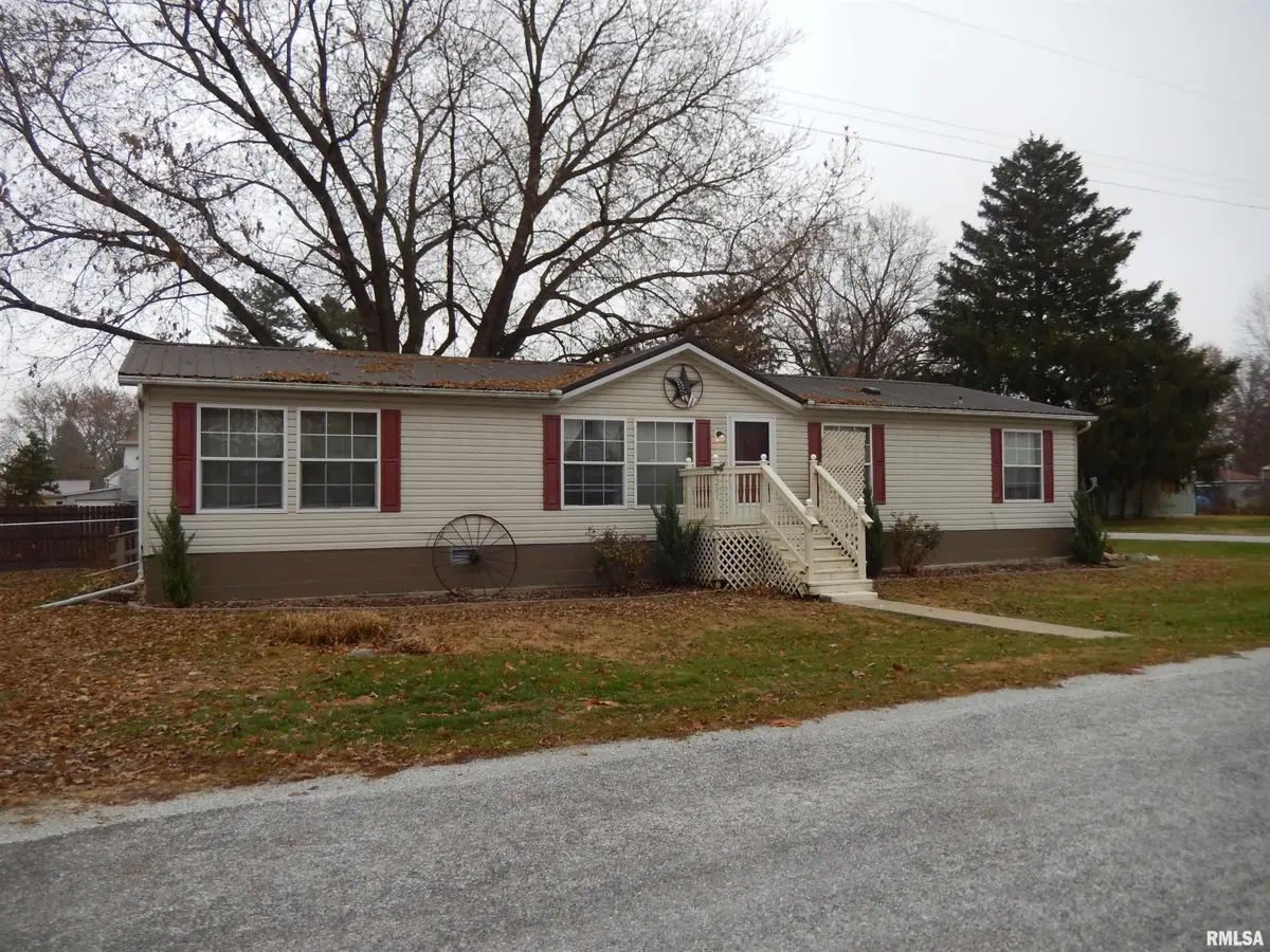 201 N Pine Street, Good Hope, IL 61438 - Image #1