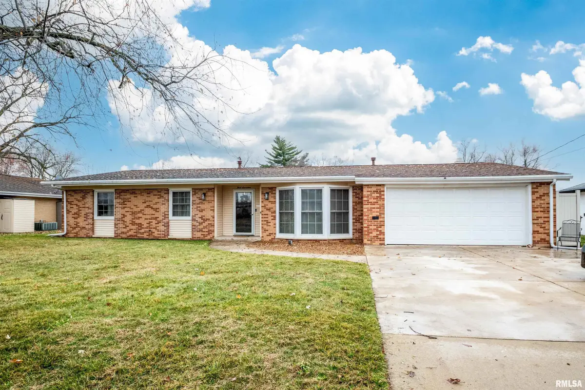 317 N Longbow Drive, Peoria, IL 61604 - #1