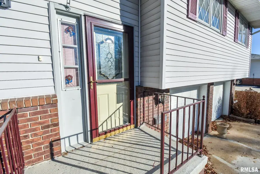 4413 Ducharme Avenue, Bartonville, IL 61607-1502 - Image #3