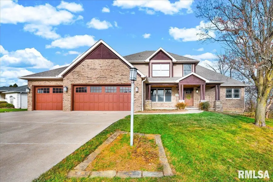 2619 W Sunset Court, Peoria, IL 61615 - Image #2