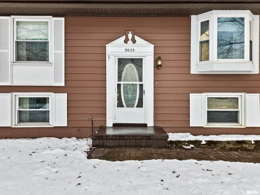 9603 W Littlefield Drive, Mapleton, IL 61547 - Image #2