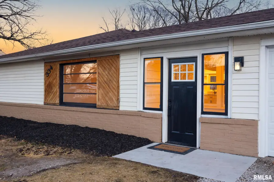 334 Forrest Drive, North Pekin, IL 61554 - Image #2