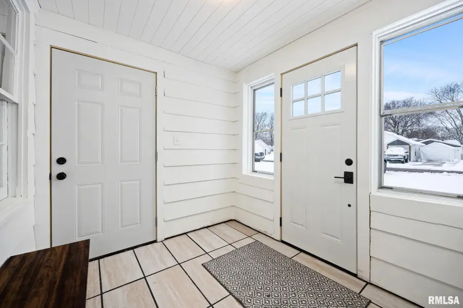 334 Forrest Drive, North Pekin, IL 61554 - Image #3