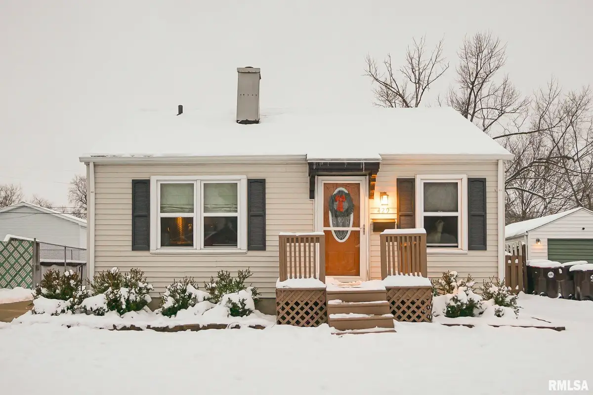 429 W Lakewood Avenue, Peoria, IL 61614 - Image #1