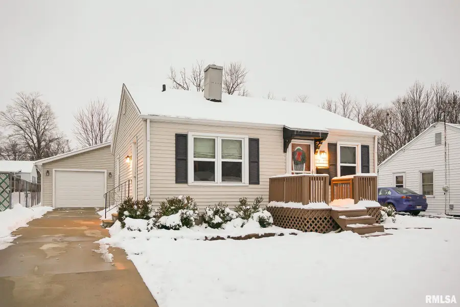 429 W Lakewood Avenue, Peoria, IL 61614 - Image #2