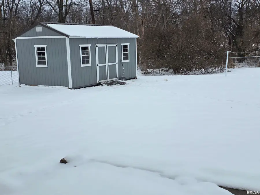 922 Birchwood Drive, Washington, IL 61571 - Image #3