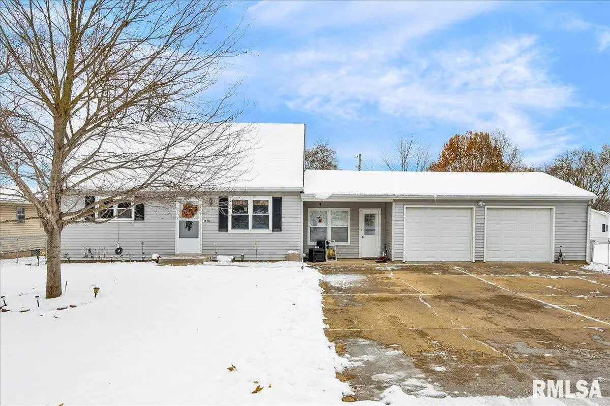 17518 N 2nd Street, Chillicothe, IL 61523 - Image #1