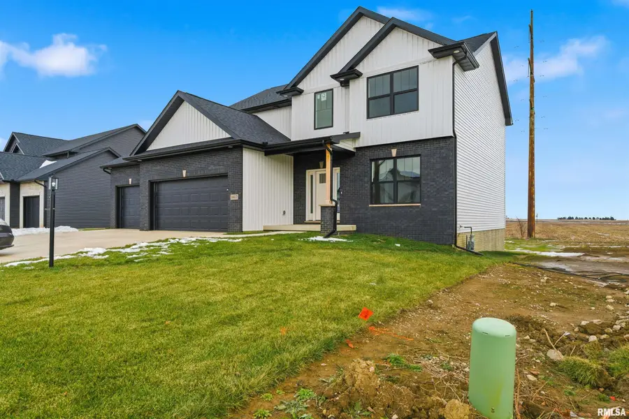 1617 Rustic Oak Drive, Washington, IL 61571 - Image #2