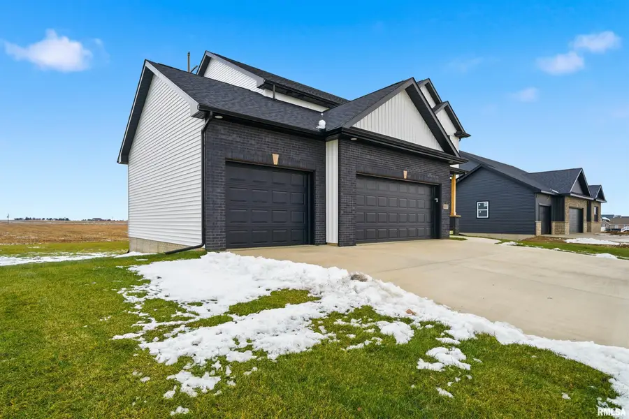 1617 Rustic Oak Drive, Washington, IL 61571 - Image #3