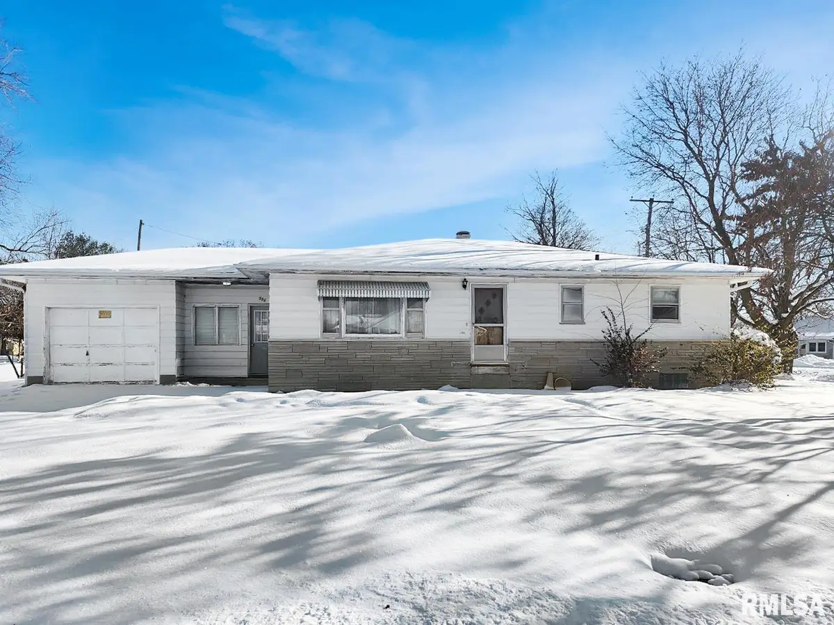 311 S Galena Avenue, Wyoming, IL 61491 - Image #1