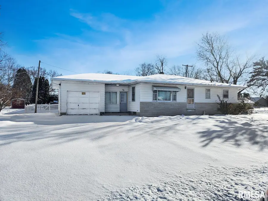 311 S Galena Avenue, Wyoming, IL 61491 - Image #3