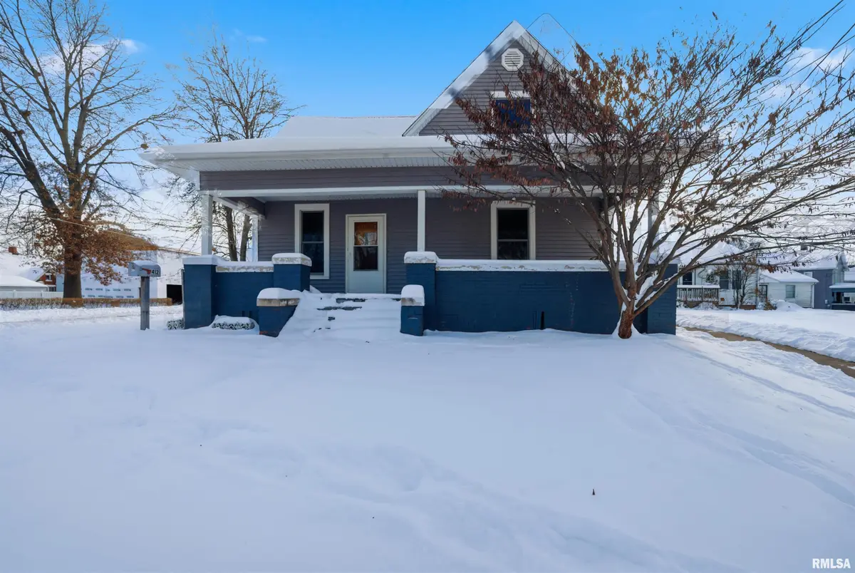 412 W Maple Street, Canton, IL 61520 - Image #1