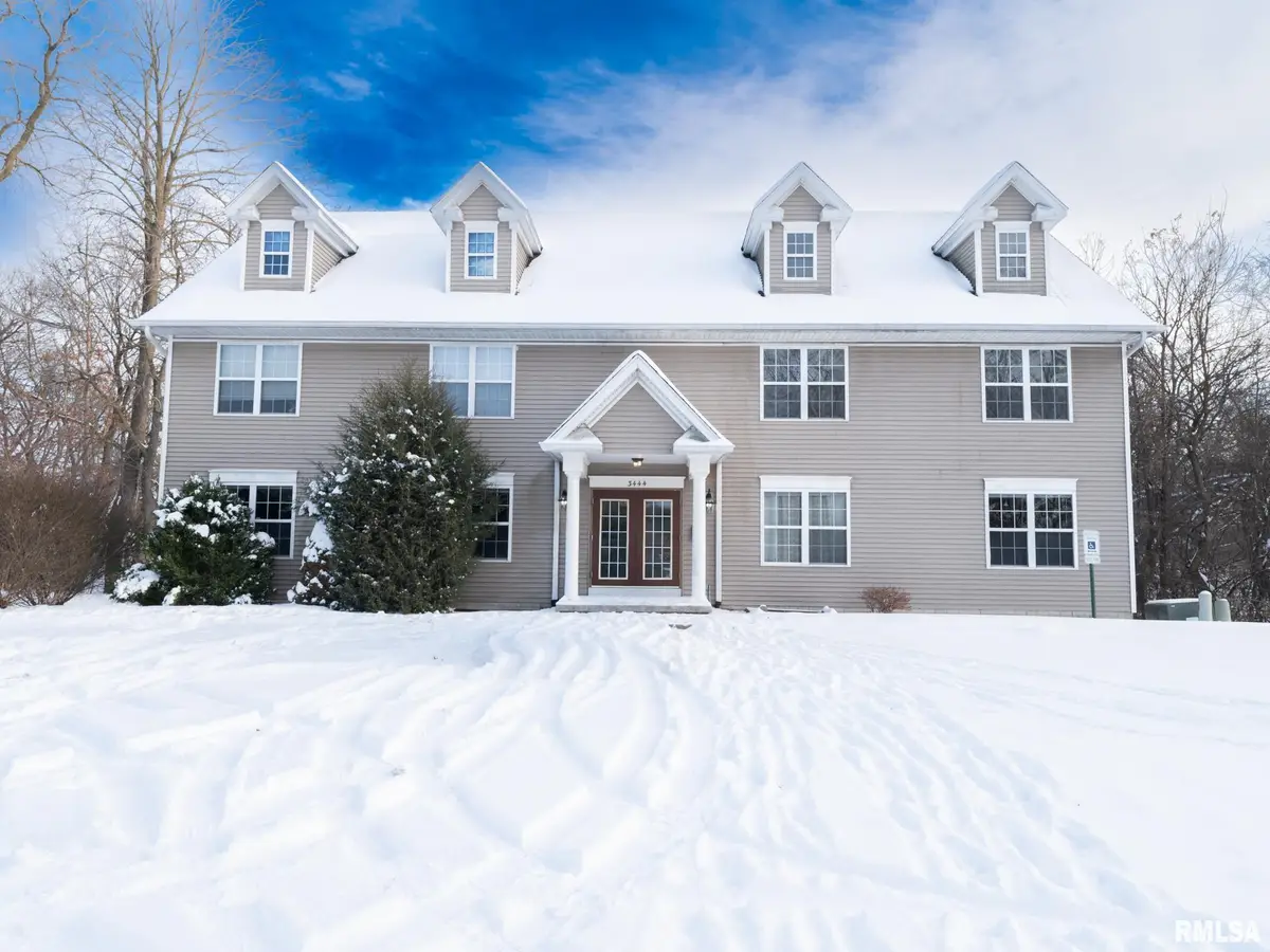 3444 W Dorchester Ridge #D, Peoria, IL 61604 - Image #1