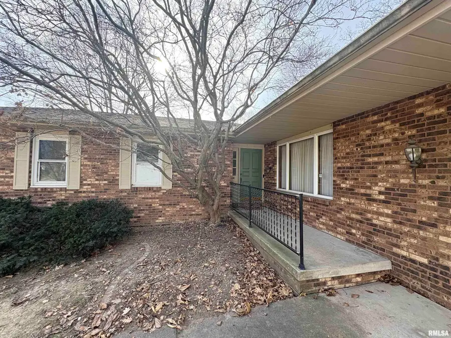 6211 N Chad Court, Peoria, IL 61615 - Image #3