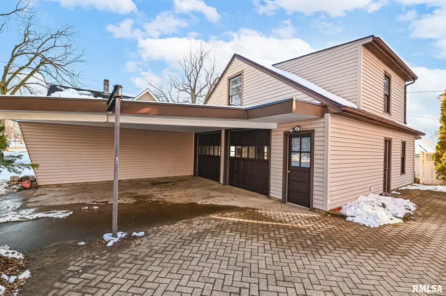 412 Washington Street, Pekin, IL 61554 - Image #2