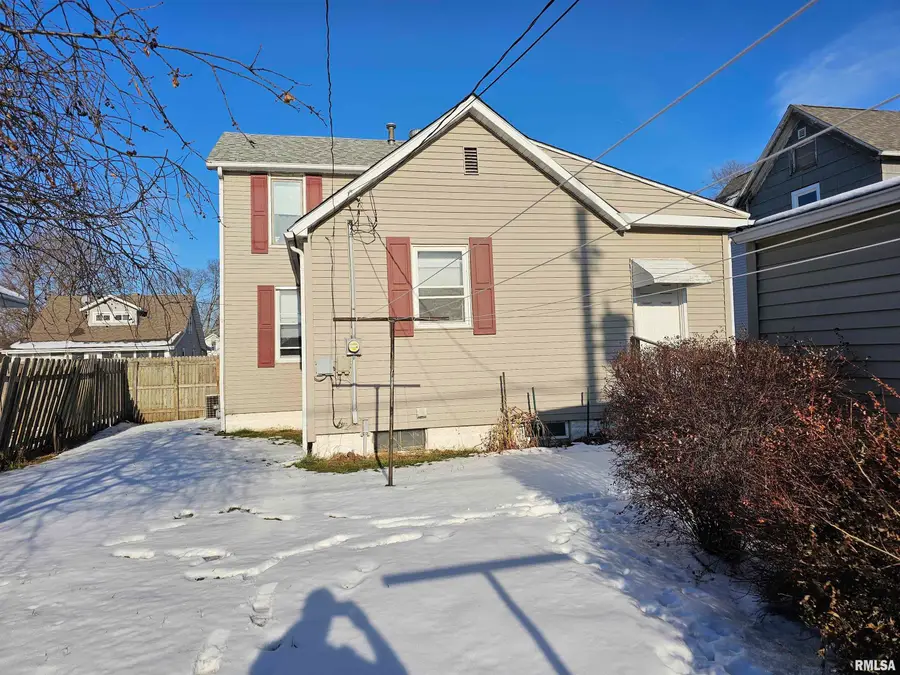 318 Catherine Street, Pekin, IL 61554 - Image #3