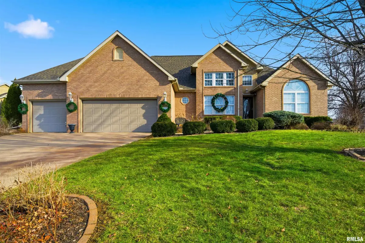 5306 N Ashford Drive, Peoria, IL 61615 - Image #1