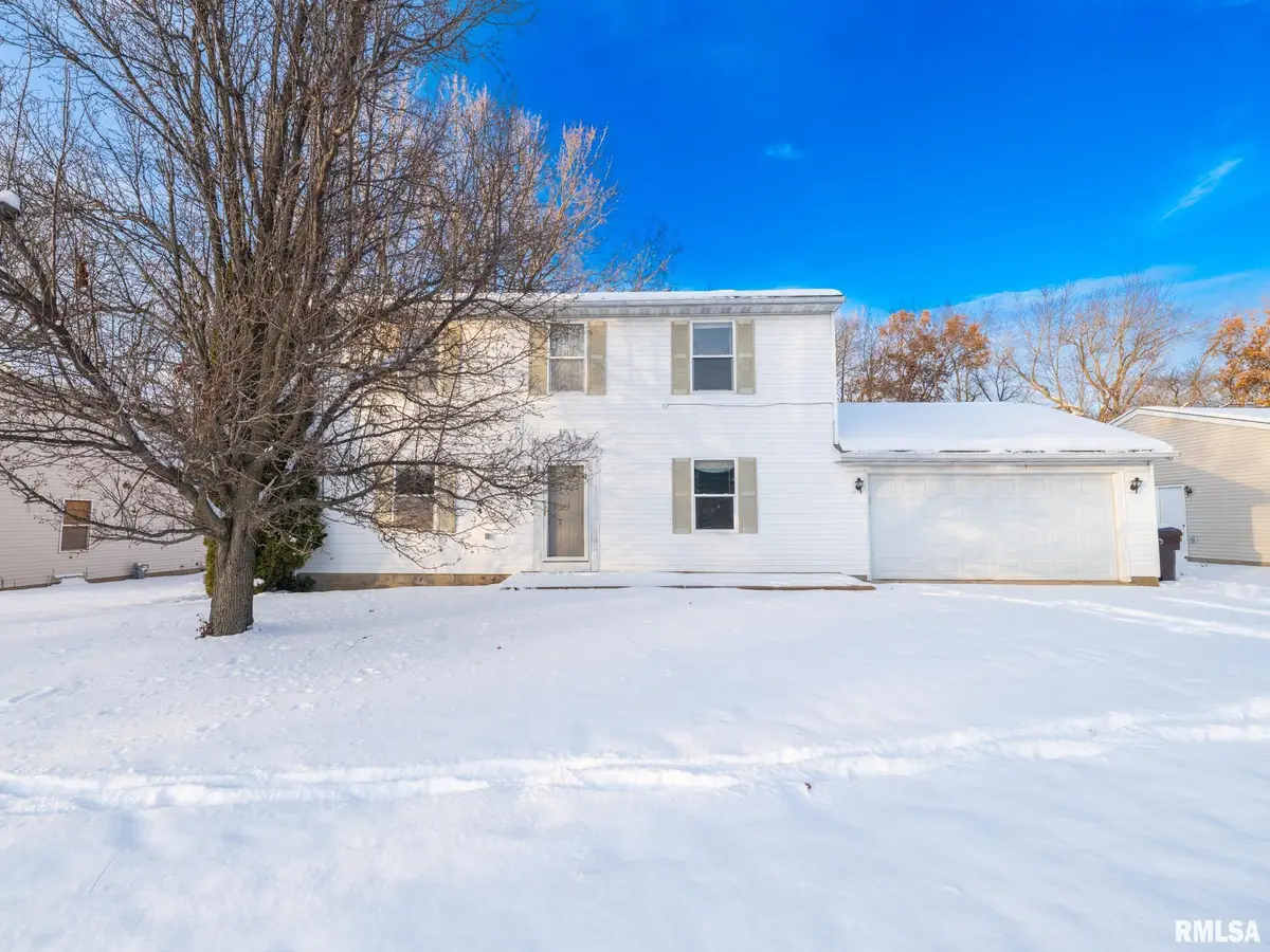 3317 W Richwoods Boulevard, Peoria, IL 61604 - Image #1