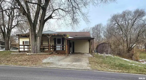 706 N 11th Street, Canton, IL 61520