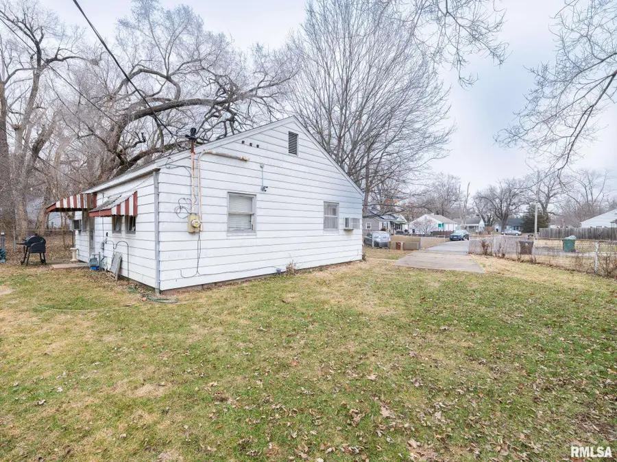 3214 W Proctor Place, Peoria, IL 61605 - Image #2