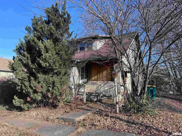 705 N Madison Street, Macomb, IL 61455