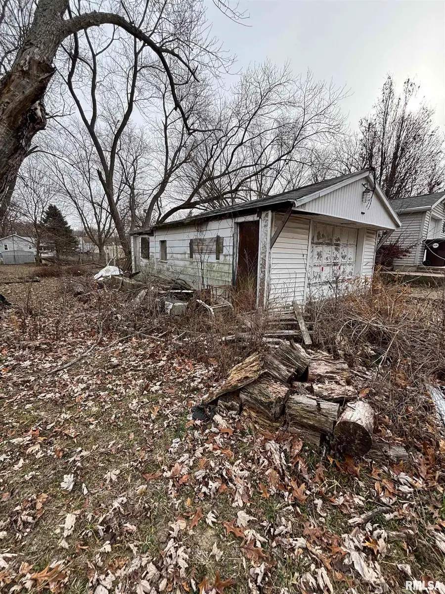 1622 N Moody Court, Peoria, IL 61604 - Image #2