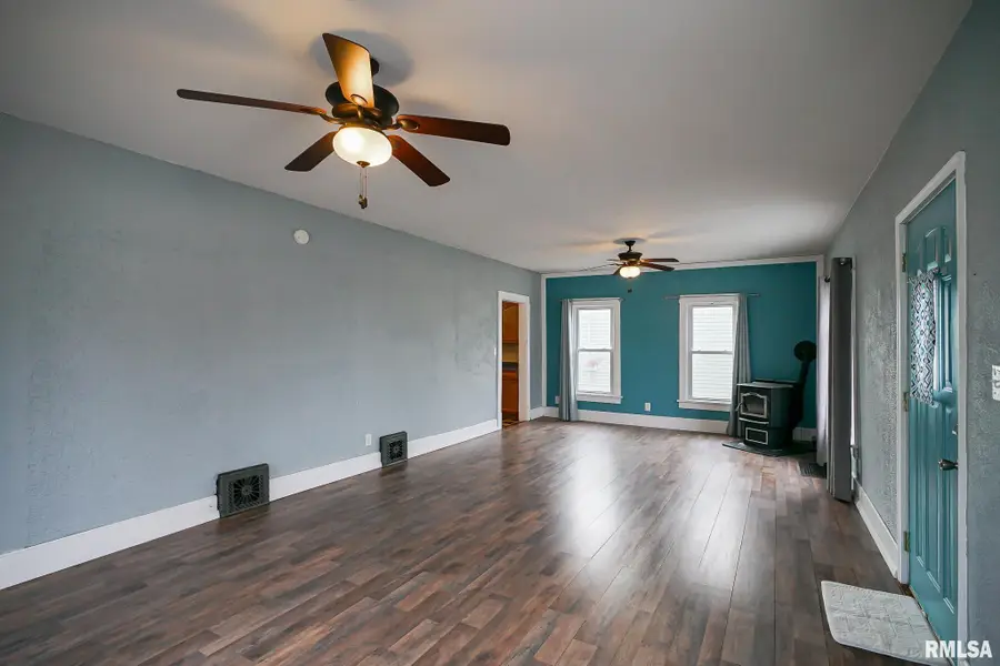 312 N Main Street, Hanna City, IL 61536 - Image #3