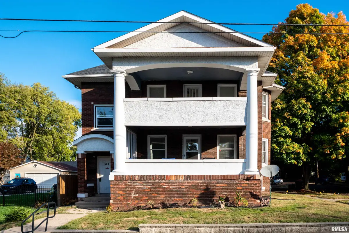 501 W Columbia Terrace, Peoria, IL 61606 - Image #1