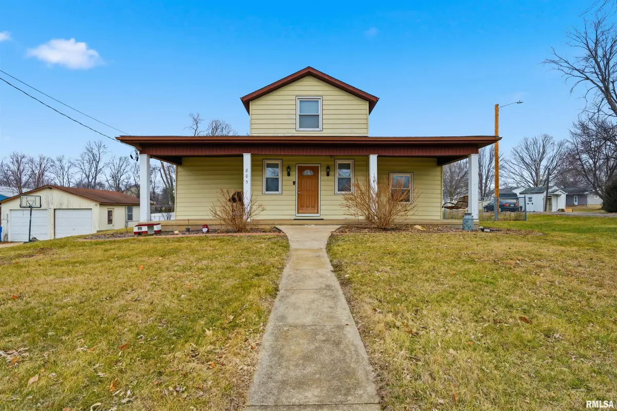 805 W Main Street, Elmwood, IL 61529 - Image #1