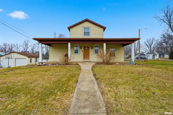 805 W Main Street, Elmwood, IL 61529