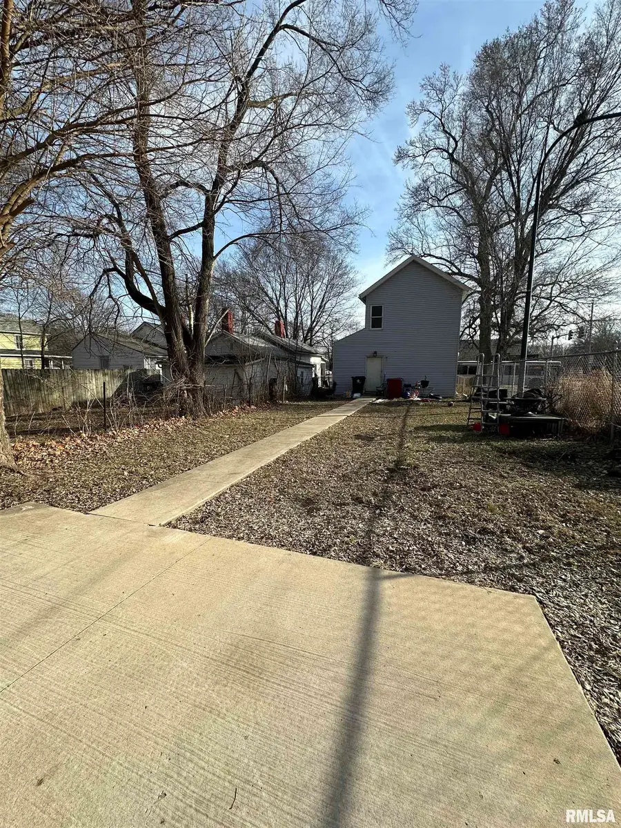 1305 NE Monroe Street, Peoria, IL 61603 - Image #2