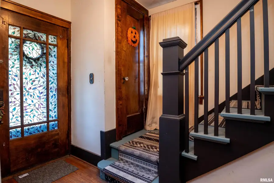 1213 W Armstrong Avenue, Peoria, IL 61606 - Image #2