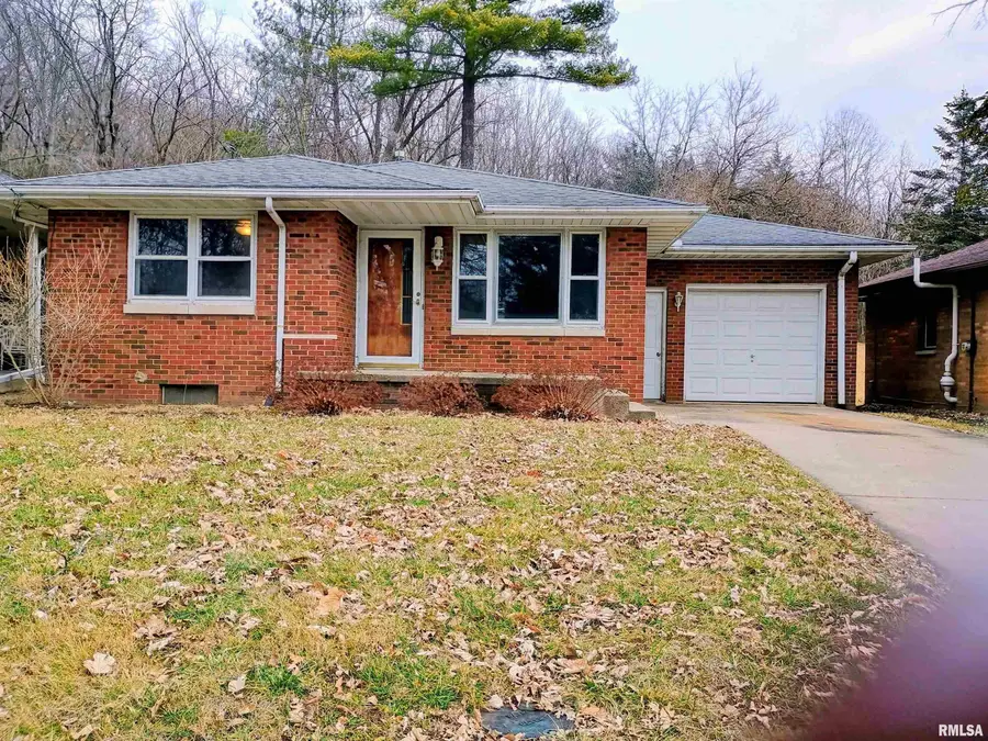 204 Jay Street, East Peoria, IL 61611 - Image #2